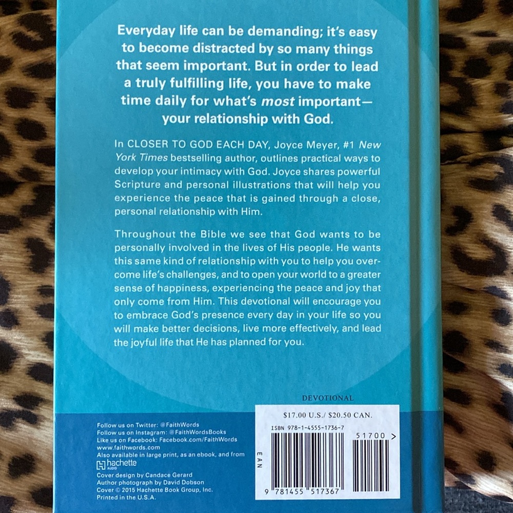 Book. - Picture 2 of 4